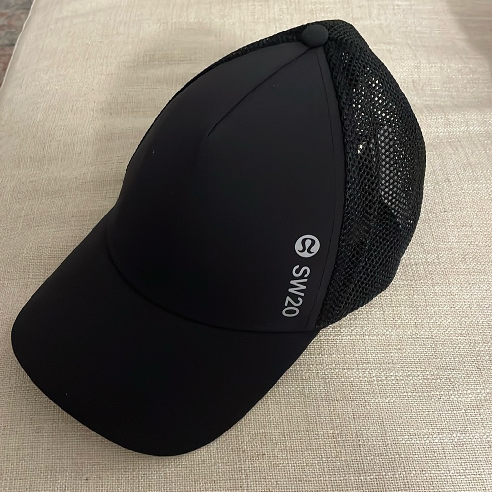 Lululemon Hat